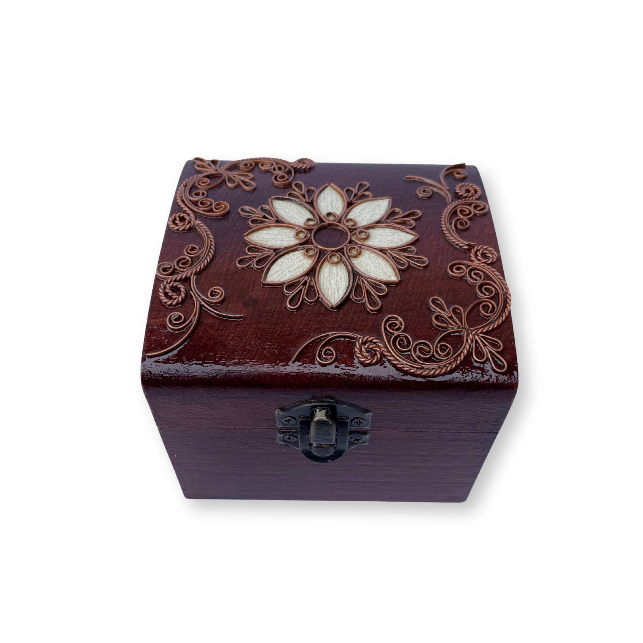 Дерев'яна шкатулка з мідним оздобленням "Ромашка №7" розміром 10х10х9 см - Зображення 2